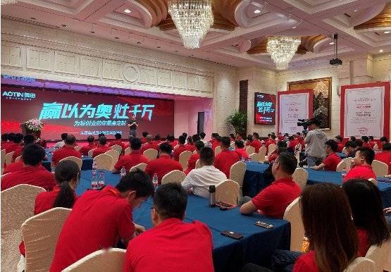 杭州羽绒制品行业招募充绒工，迎来蓬勃机遇！
